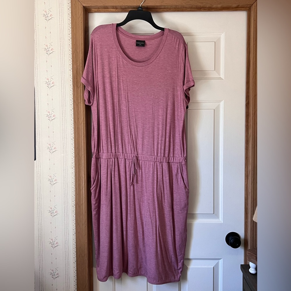 Mauve T-shirt dress